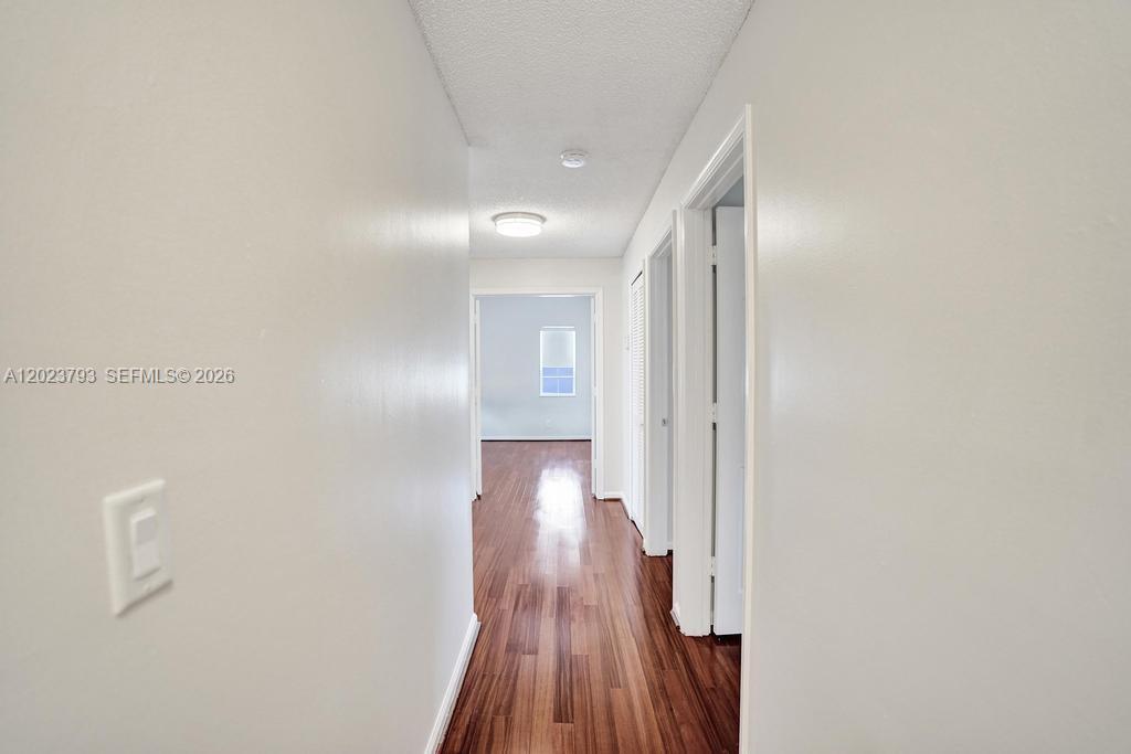 BOCA CHASE TR 9 B - Residential Lease