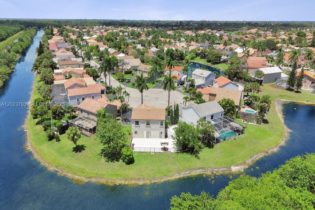 BOCA CHASE TR 9 B - Residential Lease
