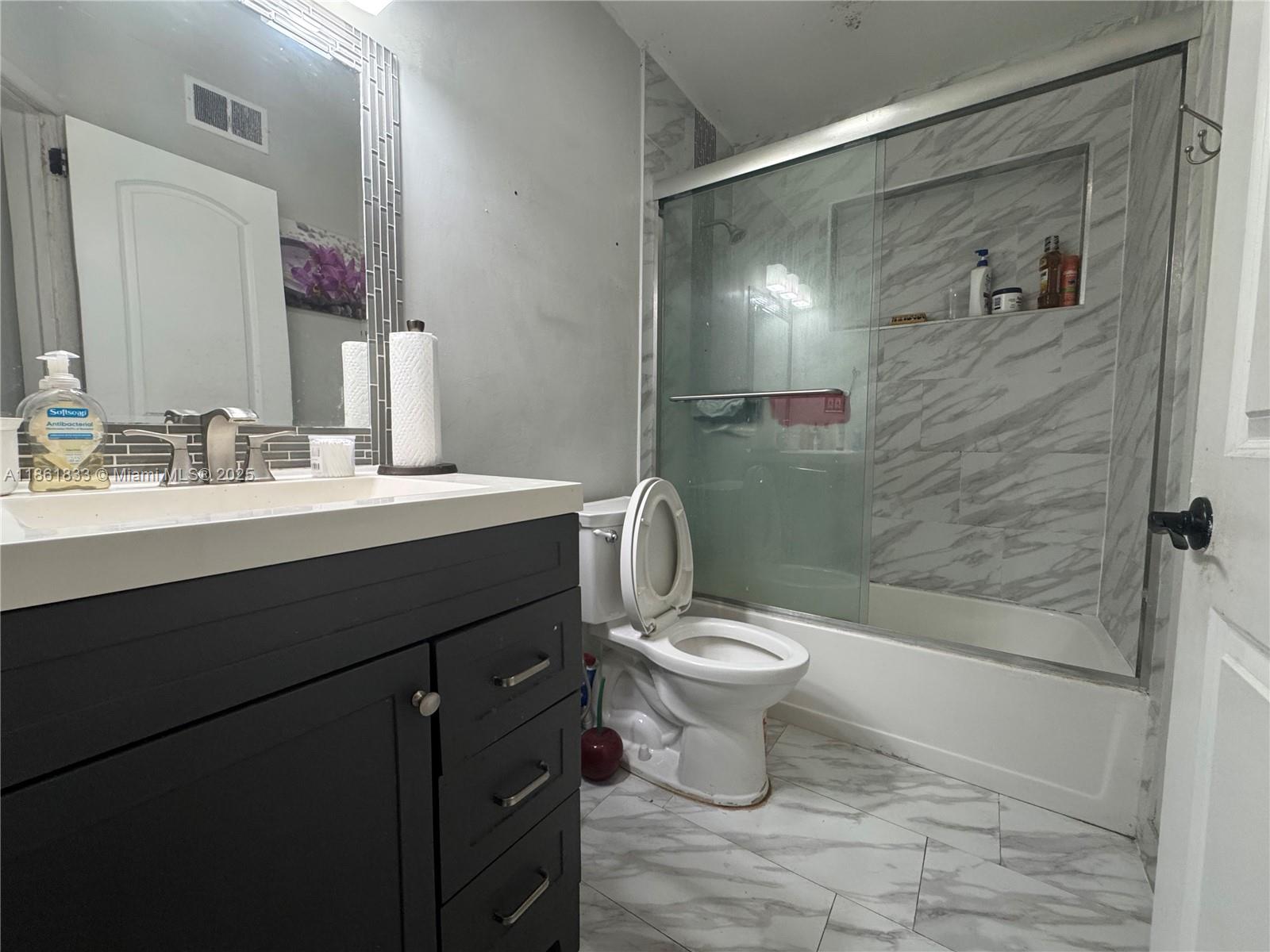 PEARL ESTATES - Residential
