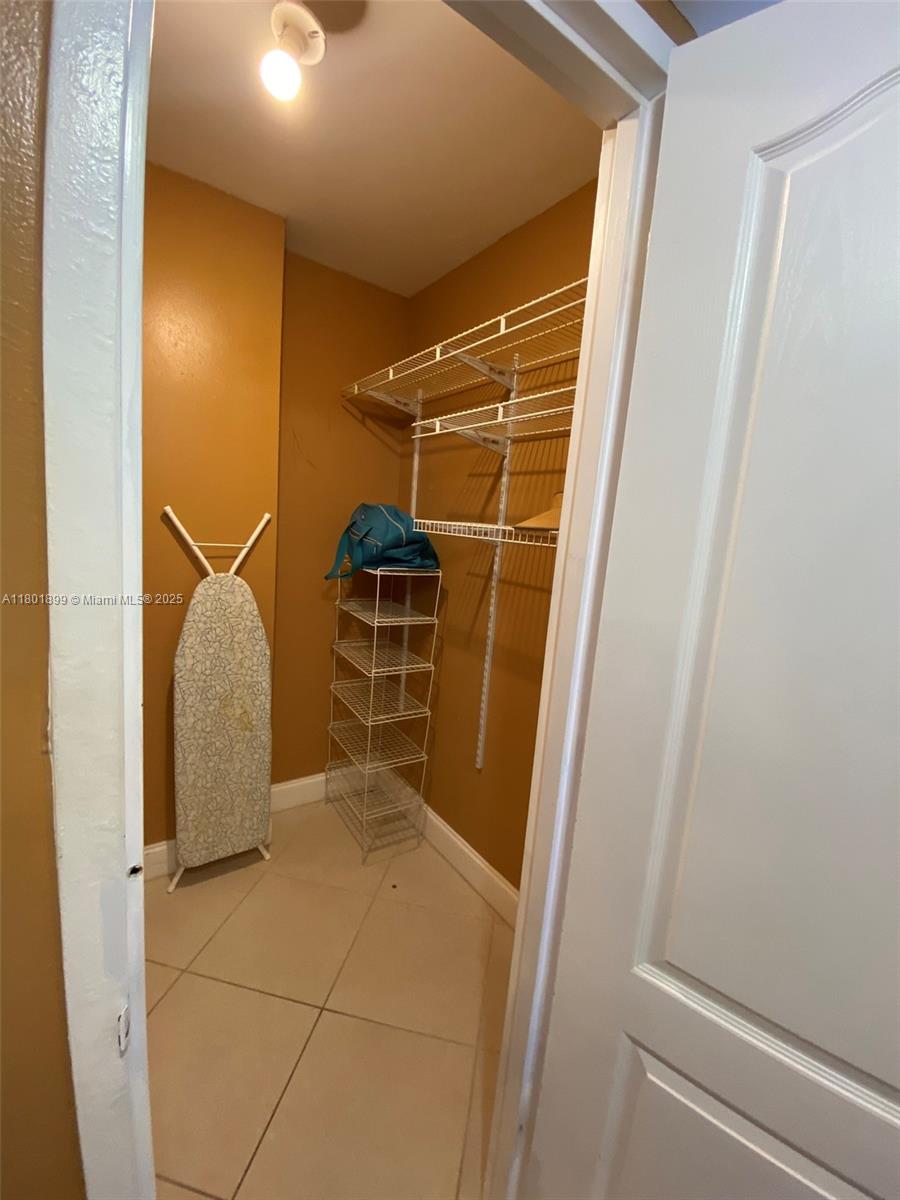 PARKER DORADO CONDO - Residential