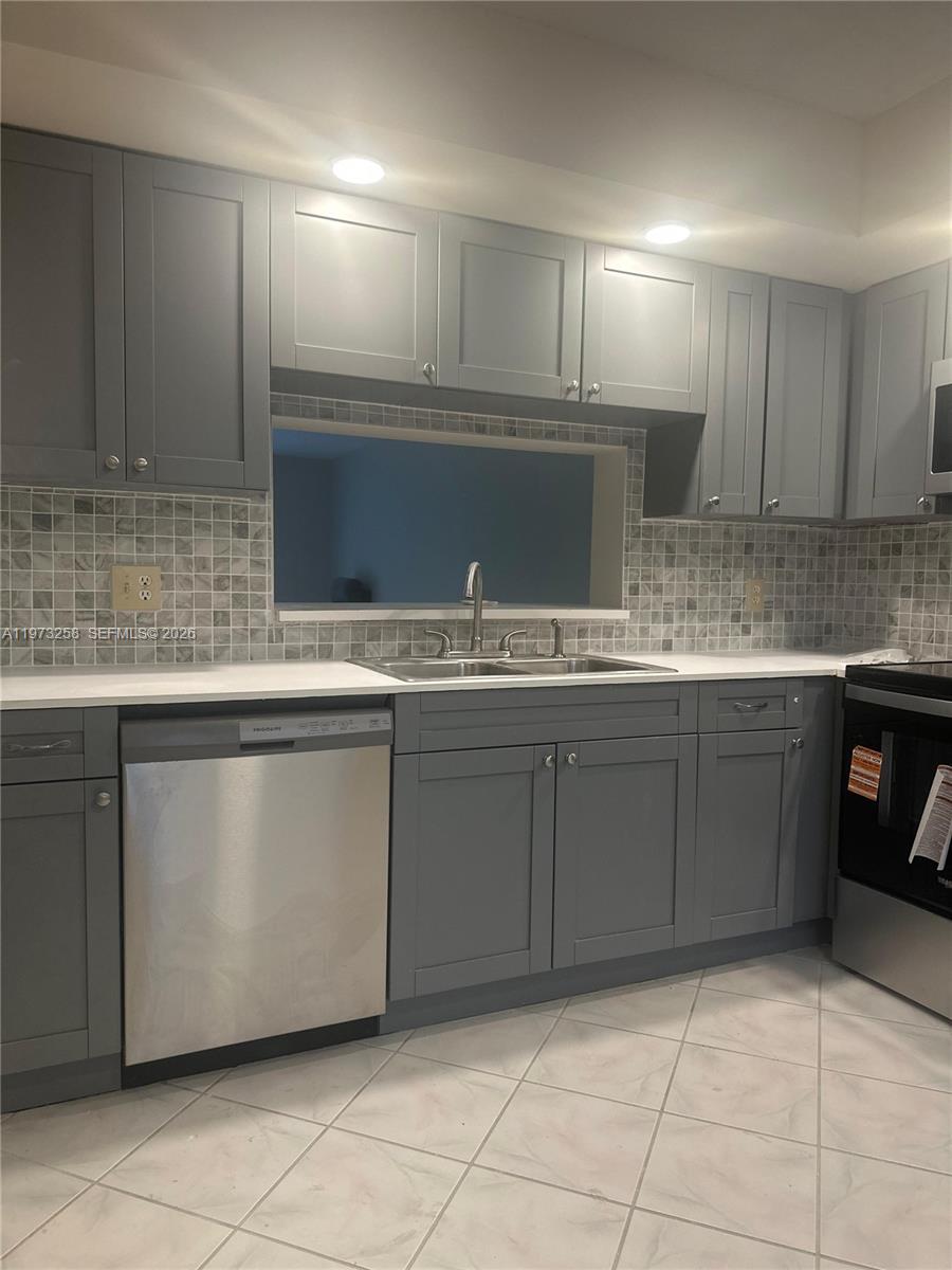 BUCKINGHAM AT CENTURY VIL - Residential