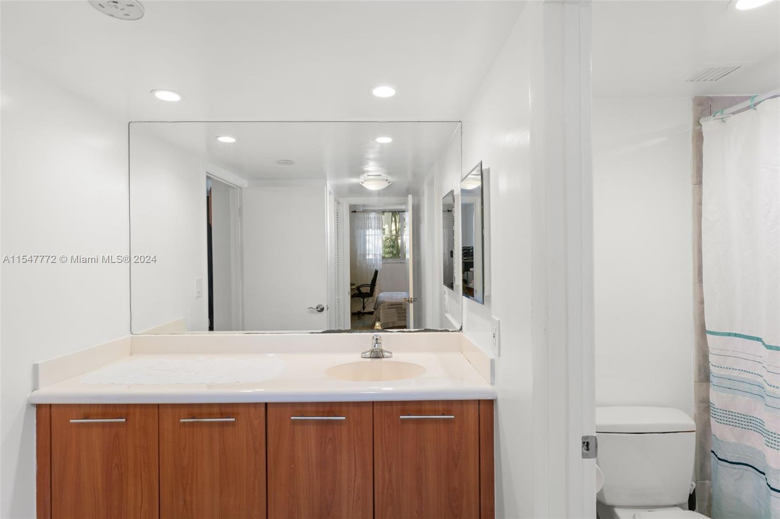 NIRVANA CONDO NO TWO COND - Residential