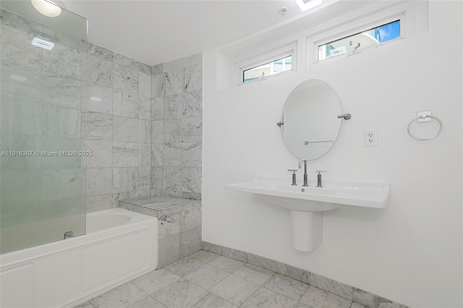 REGATTA AT INDIAN CREEK - Residential