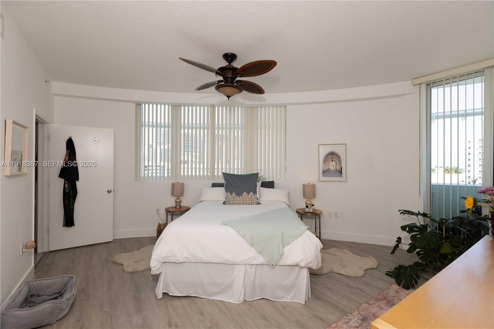 REGATTA AT INDIAN CREEK - Residential