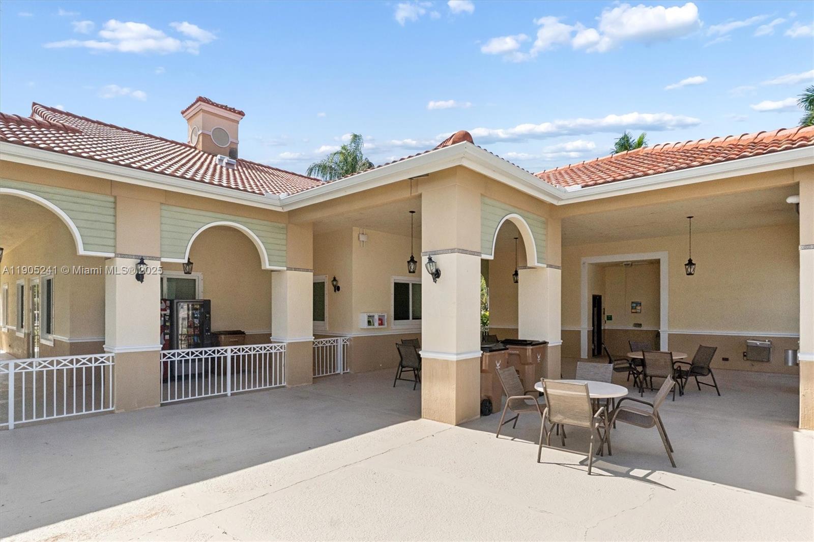 OLYMPIA & YORK RESIDENTIA - Residential