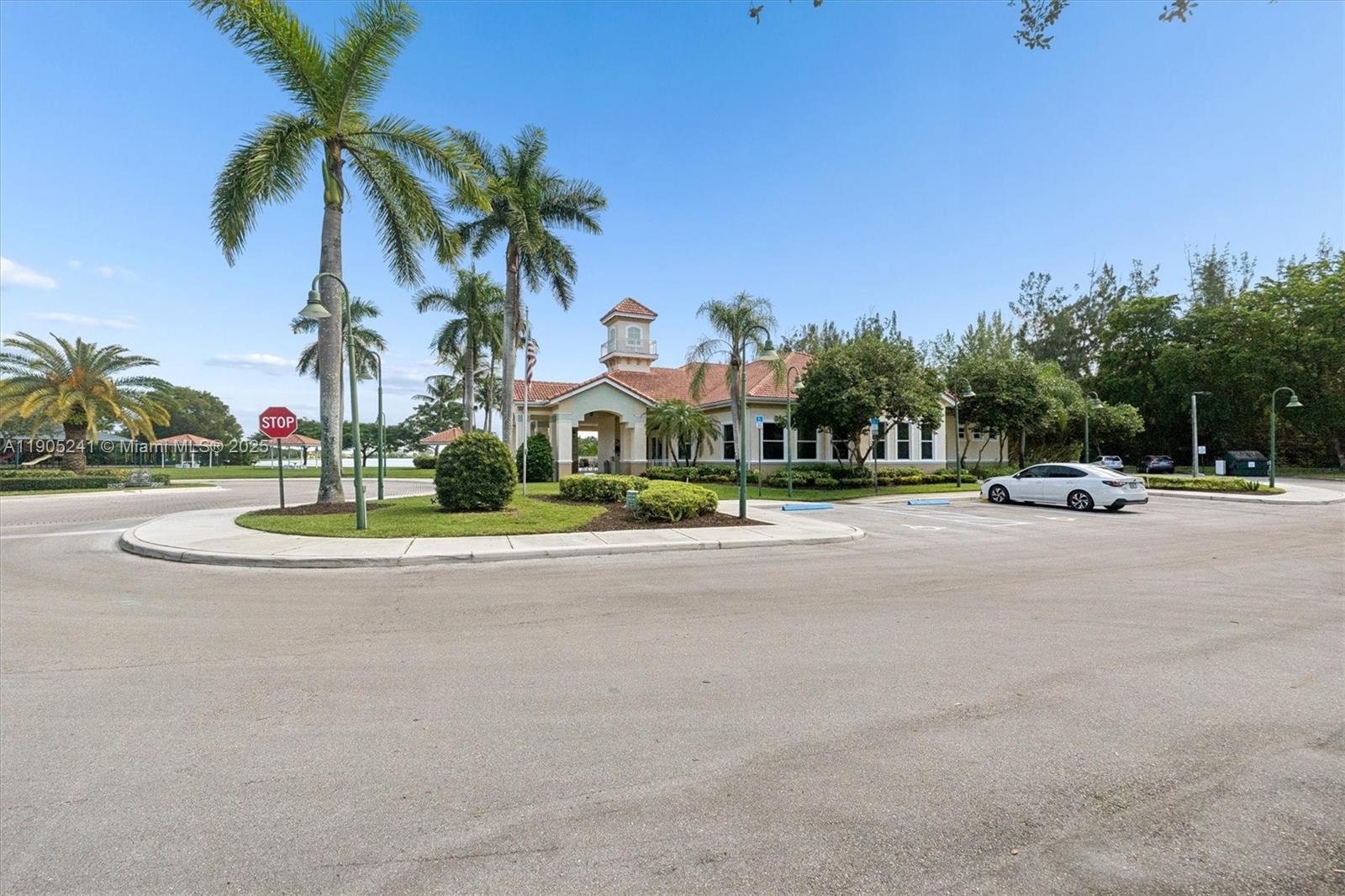 OLYMPIA & YORK RESIDENTIA - Residential