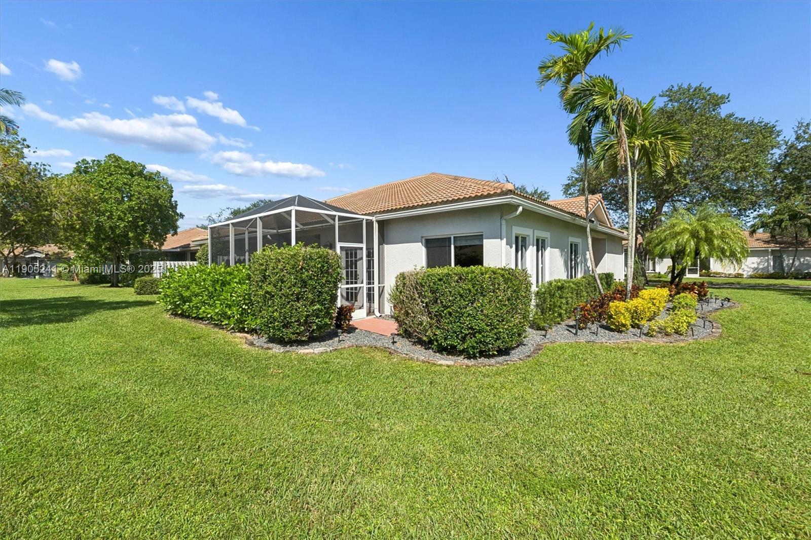 OLYMPIA & YORK RESIDENTIA - Residential