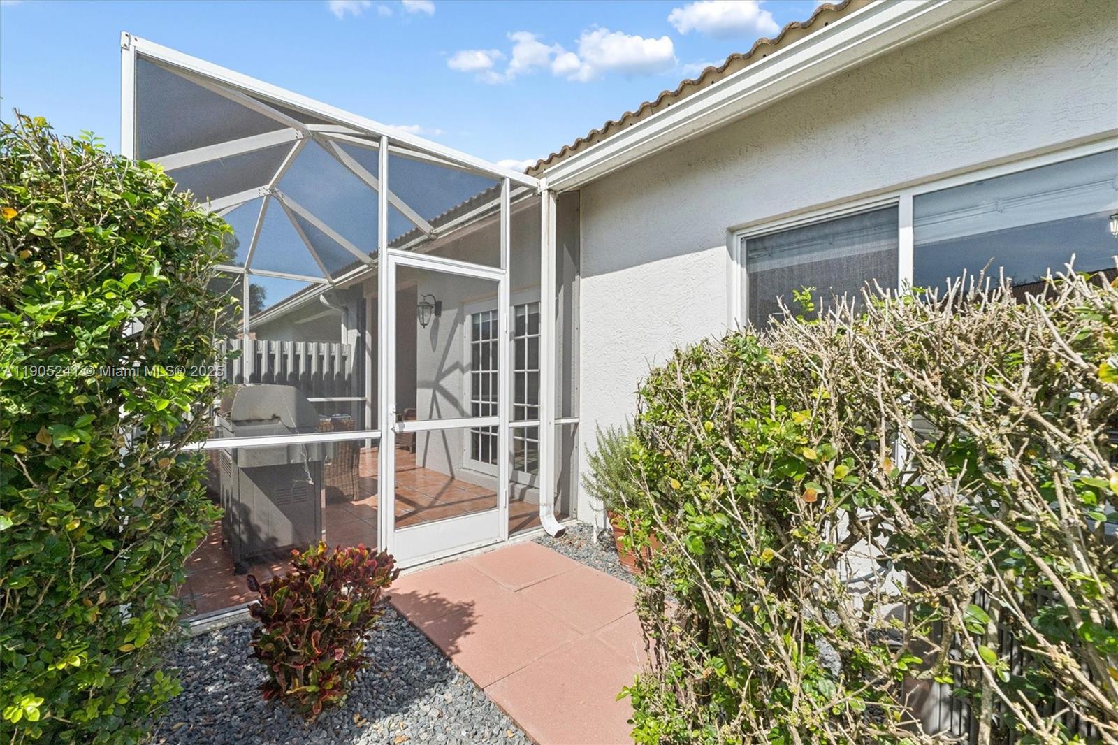 OLYMPIA & YORK RESIDENTIA - Residential