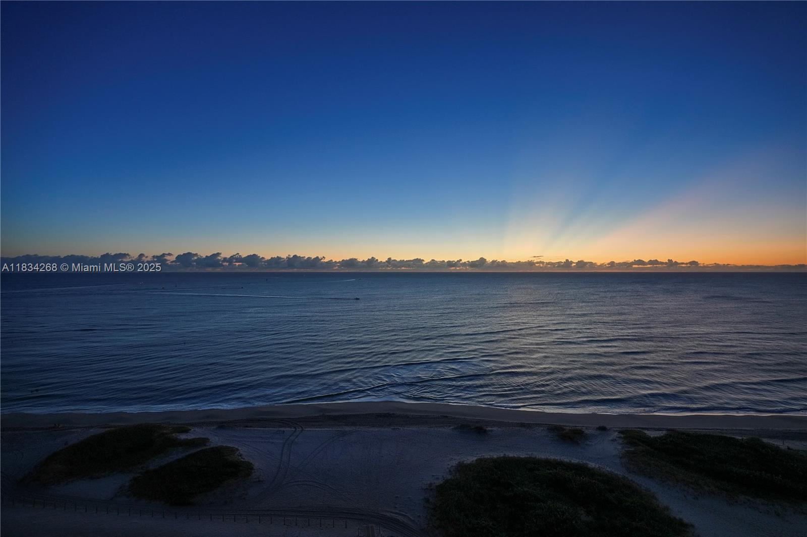 Solemar Condo - Residential