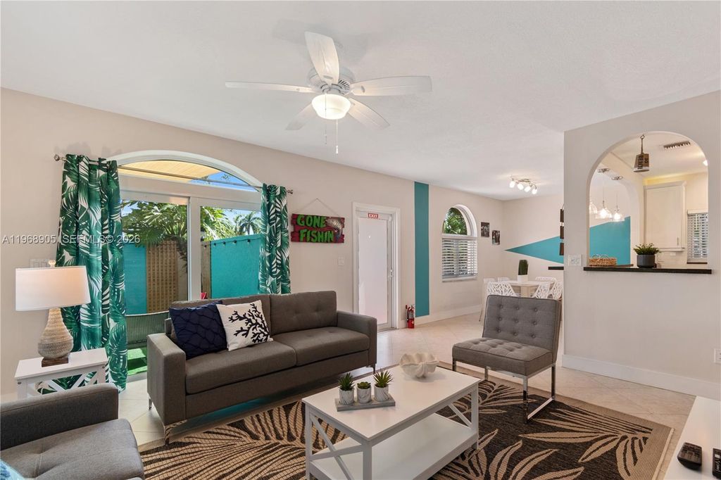 Photo of 1633 Tyler St, Hollywood, FL 33020 (MLS # A11968905)