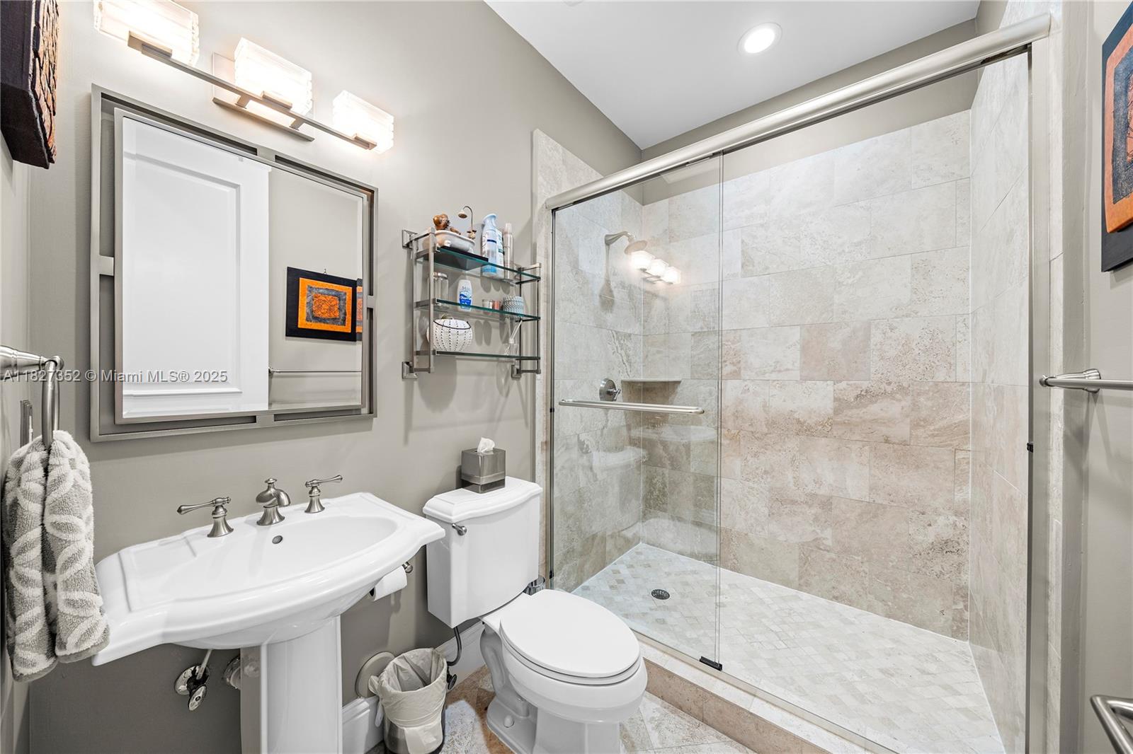 BILTMORE VIEW - Residential