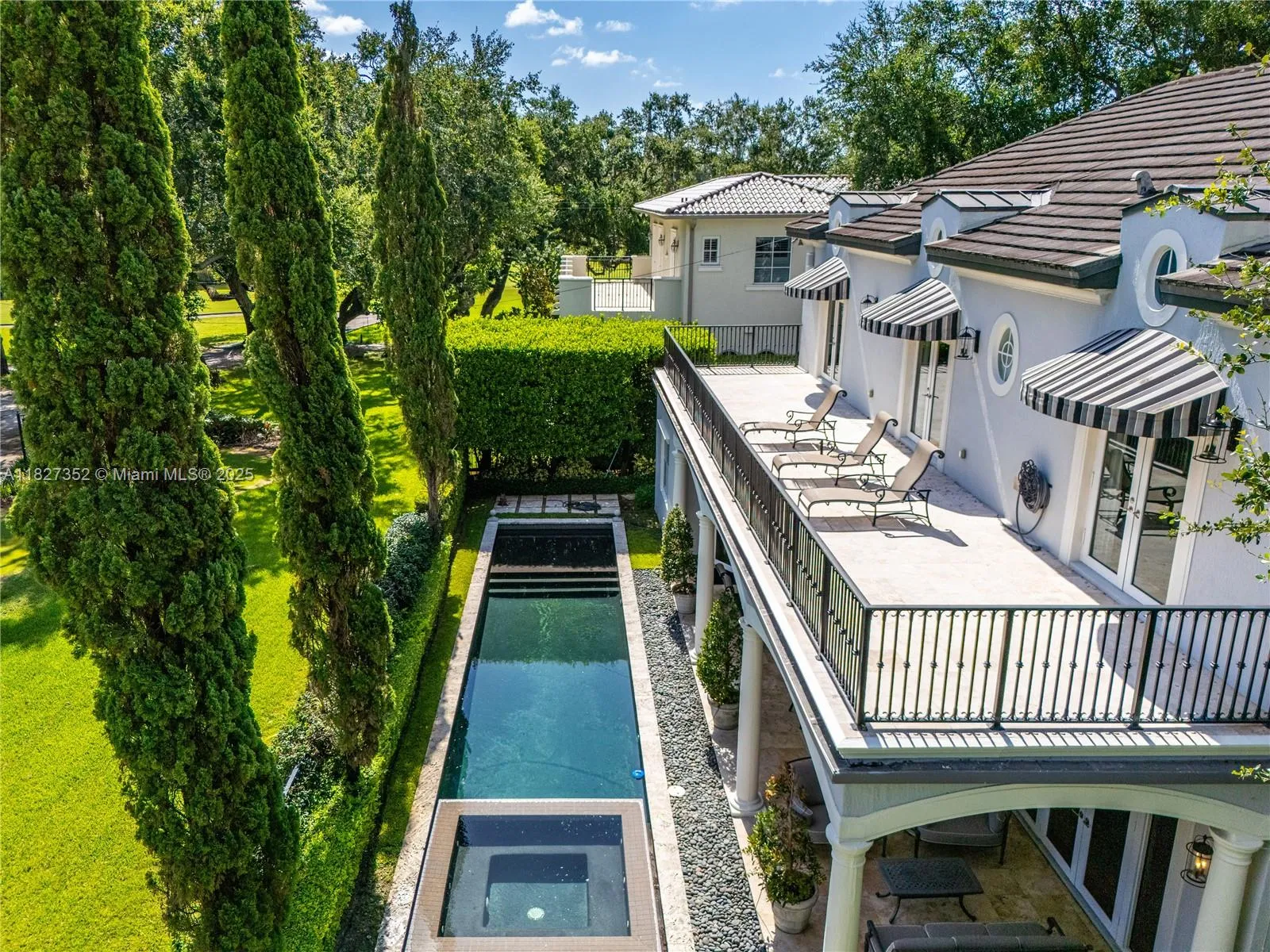 Coral Gables, Florida 33134, United States, 5 Bedrooms Bedrooms, ,5 BathroomsBathrooms,Residential,Active,157175