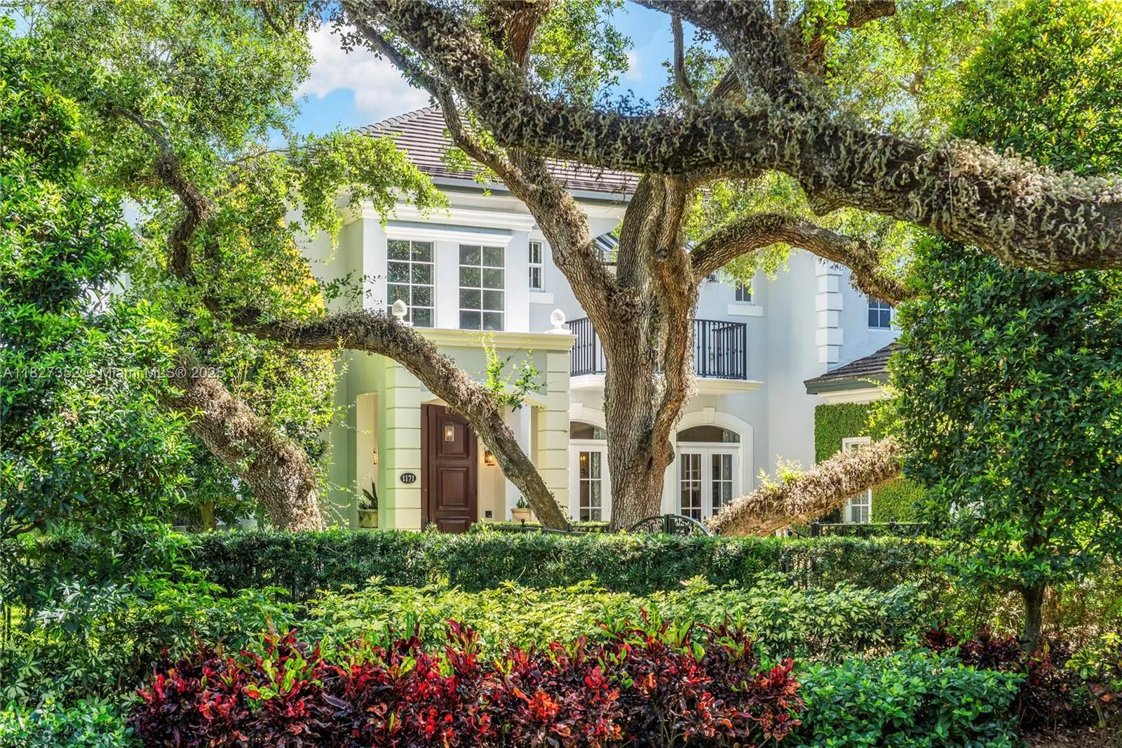 Coral Gables, Florida 33134, United States, 5 Bedrooms Bedrooms, ,5 BathroomsBathrooms,Residential,Active,157175