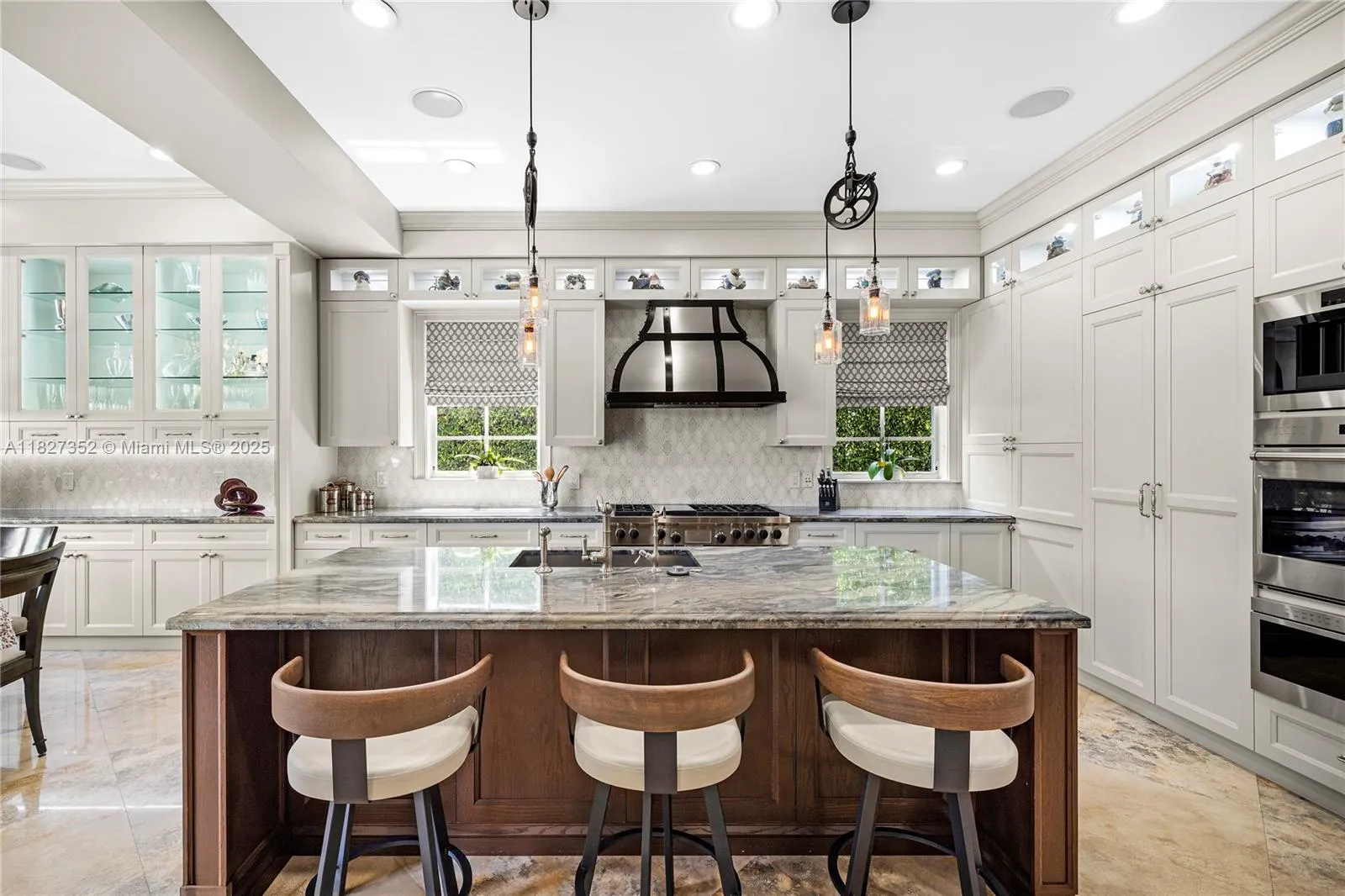 Coral Gables, Florida 33134, United States, 5 Bedrooms Bedrooms, ,5 BathroomsBathrooms,Residential,Active,157175