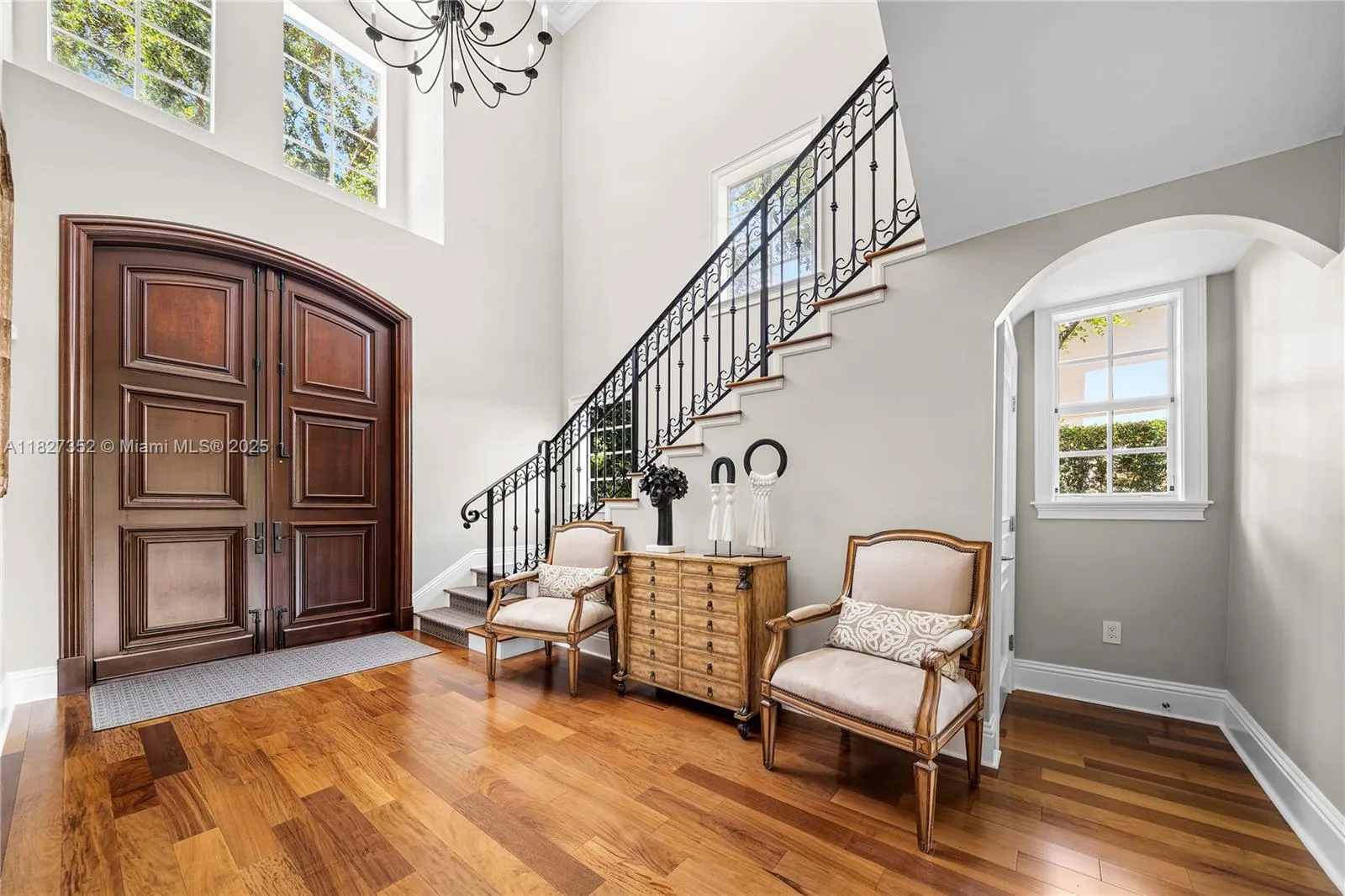 Coral Gables, Florida 33134, United States, 5 Bedrooms Bedrooms, ,5 BathroomsBathrooms,Residential,Active,157175