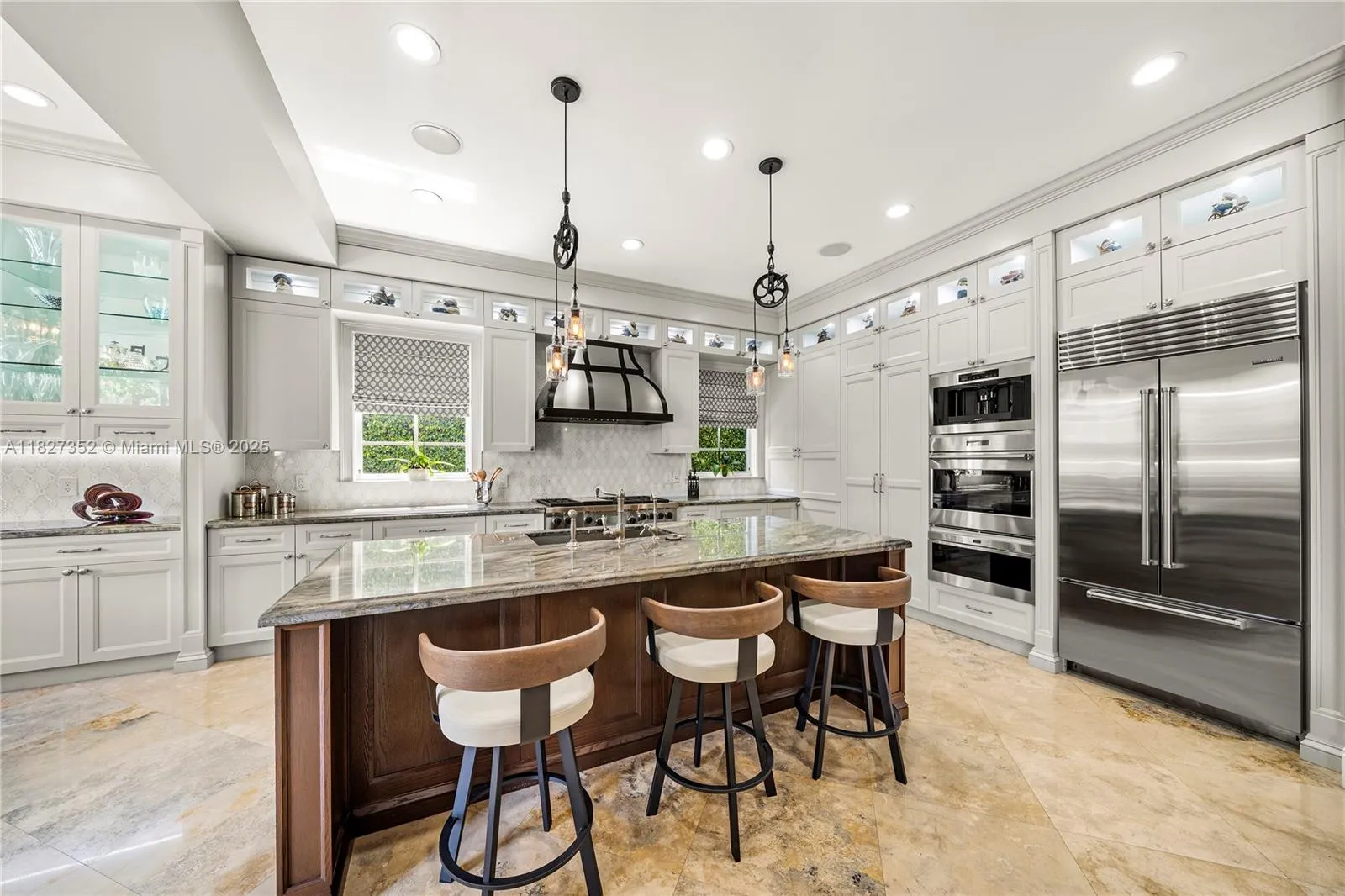 Coral Gables, Florida 33134, United States, 5 Bedrooms Bedrooms, ,5 BathroomsBathrooms,Residential,Active,157175