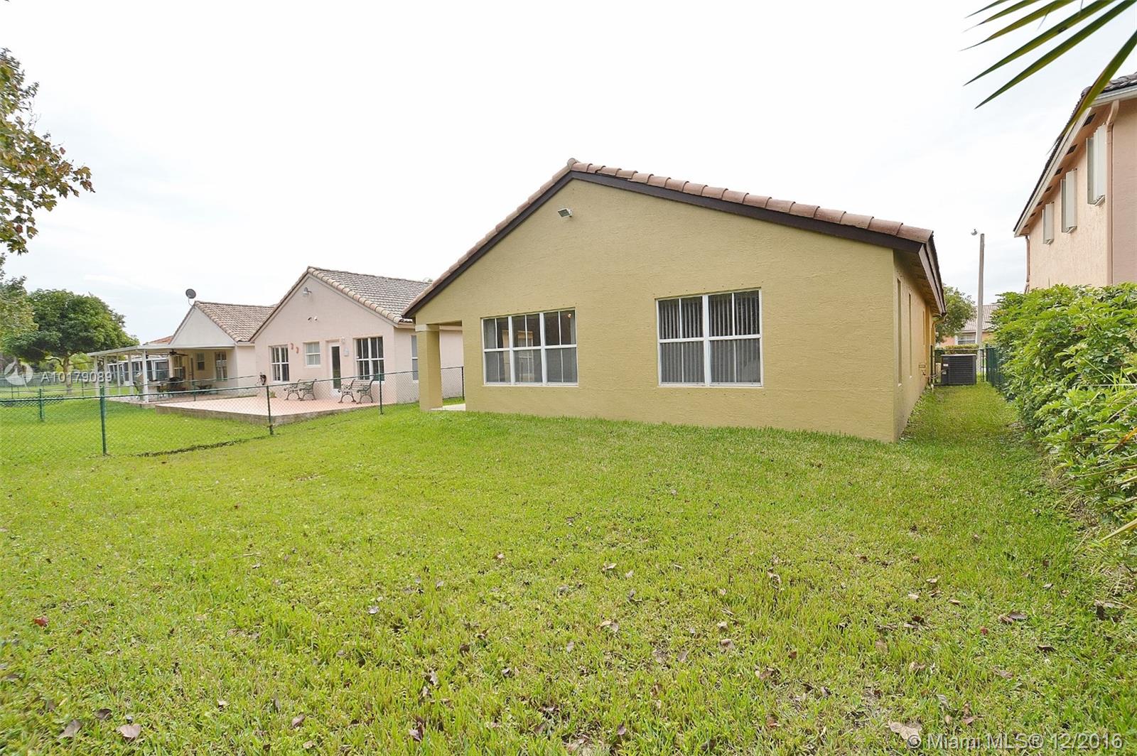 Hidden Lake - Residential