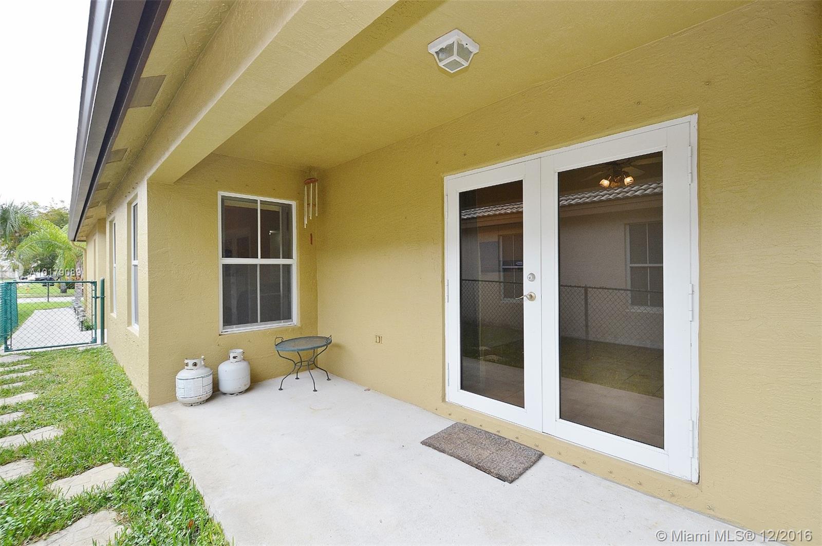 Hidden Lake - Residential