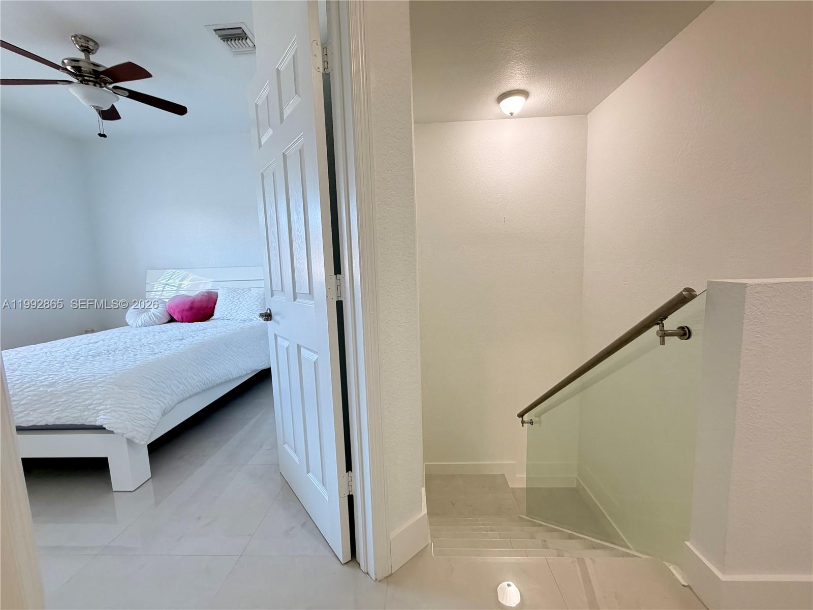 CORAL LAKES KINGDOM - Residential