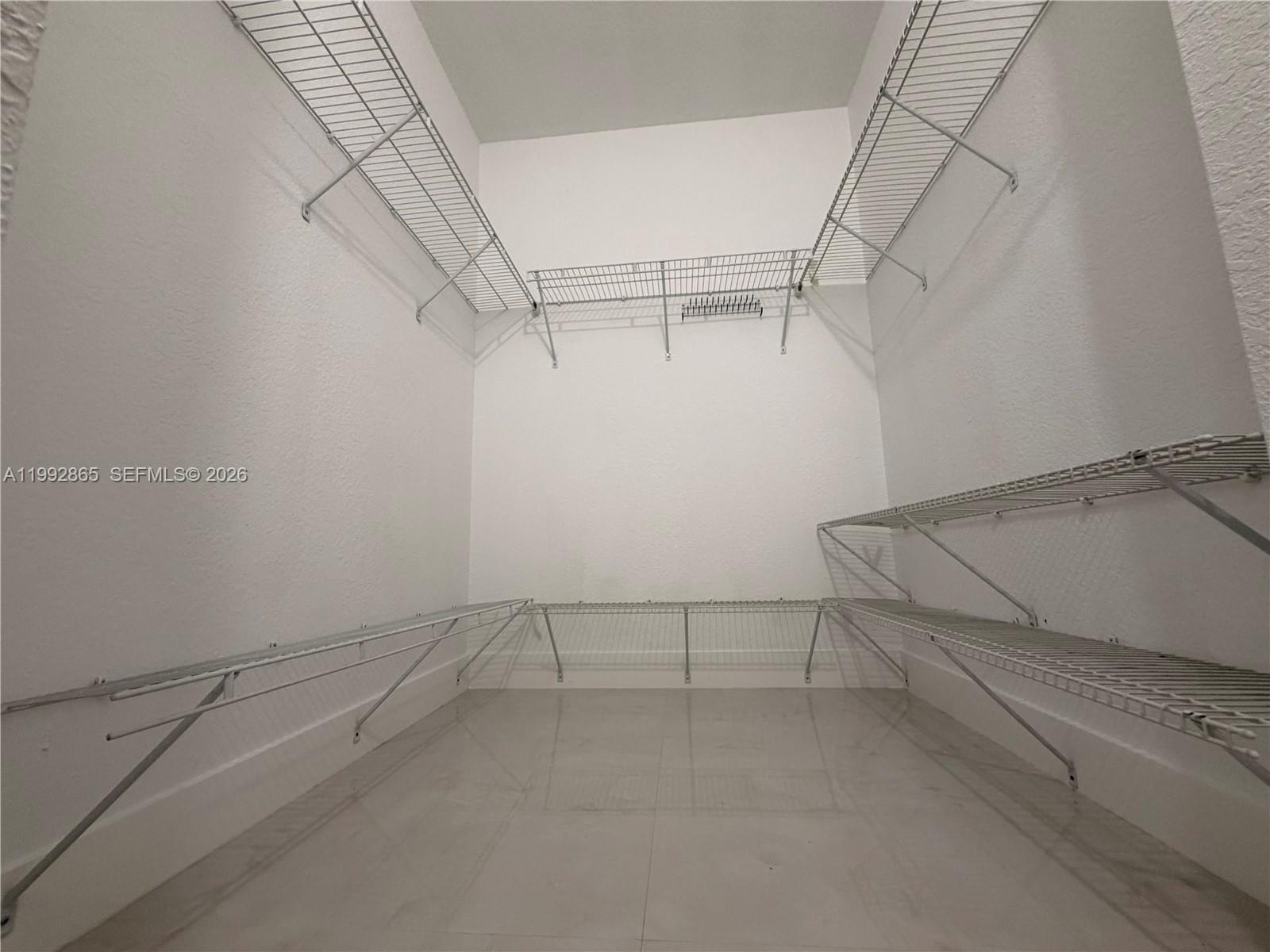 CORAL LAKES KINGDOM - Residential