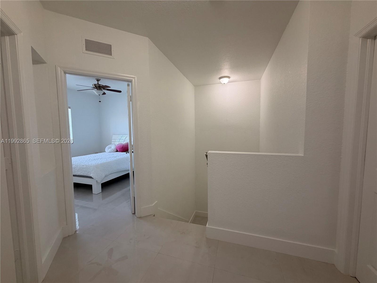 CORAL LAKES KINGDOM - Residential