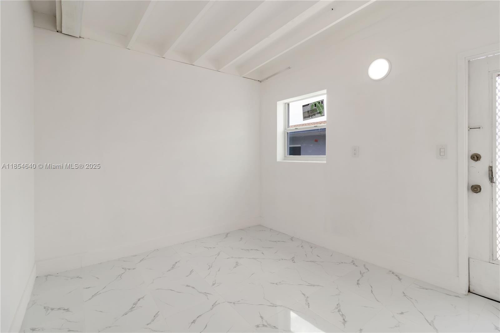 BARRINGTON ESTATES - Residential