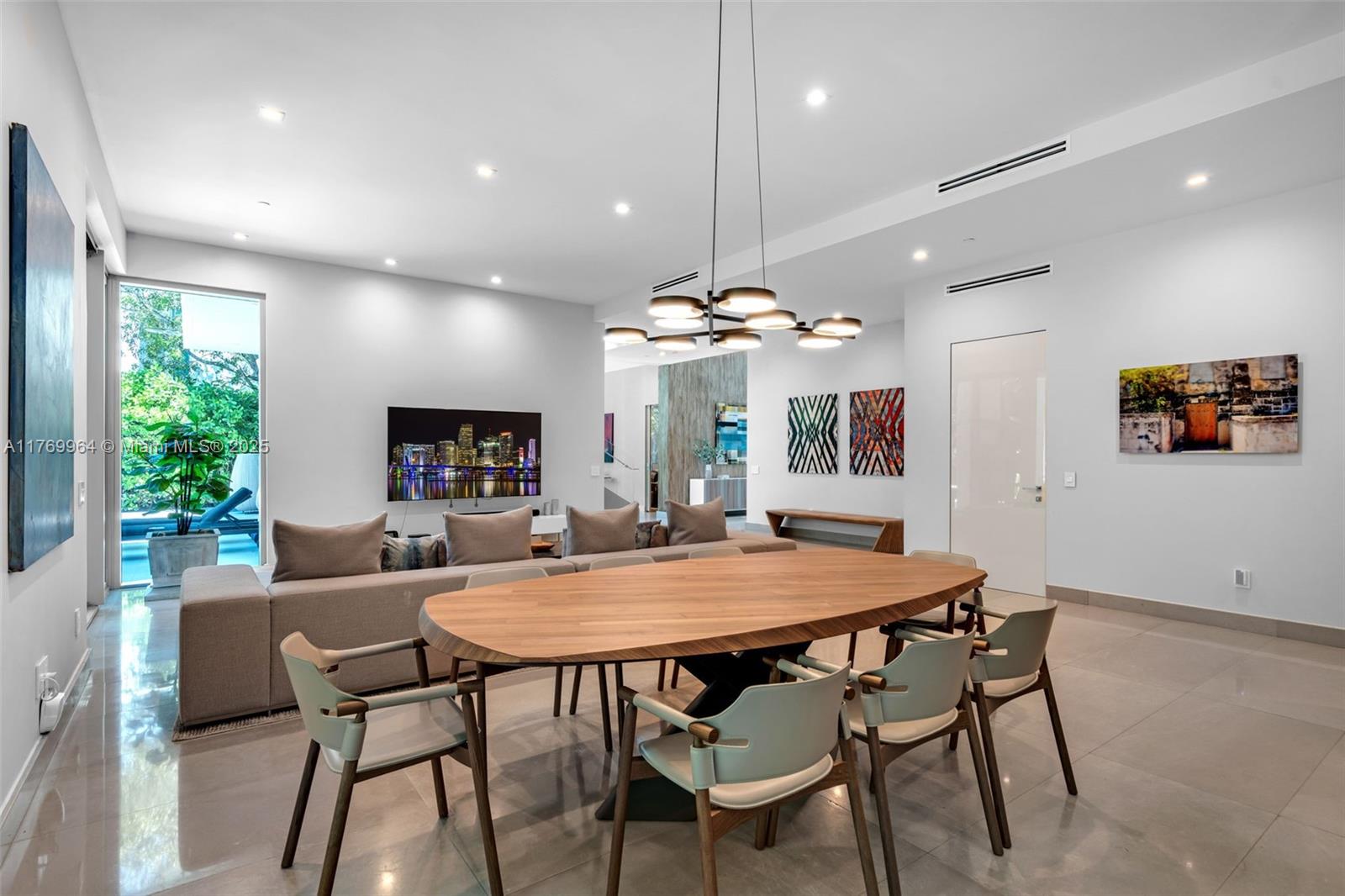 OCEANA KEY BISCAYNE CONDO - Residential