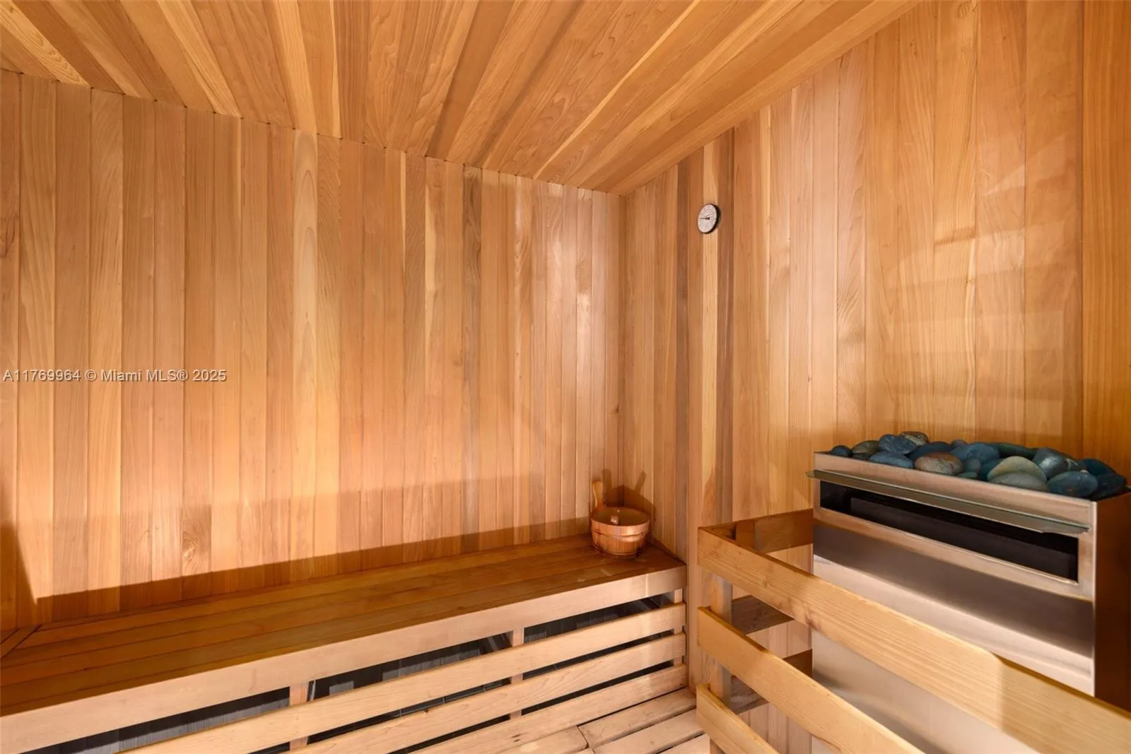 Key Biscayne, Florida 33149, United States, 5 Bedrooms Bedrooms, ,6 BathroomsBathrooms,Residential,Active,94333