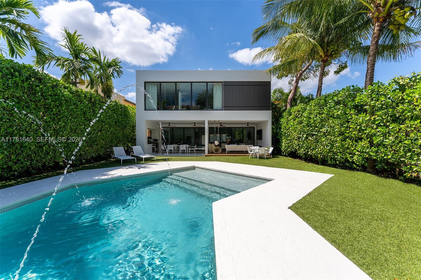 BRICKELLS FLAGLER - Residential