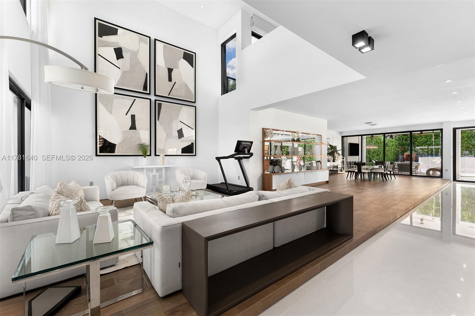BRICKELLS FLAGLER - Residential