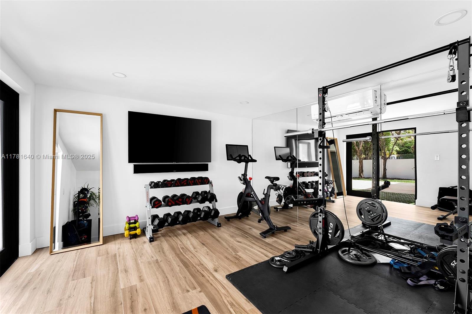 BRICKELLS FLAGLER - Residential