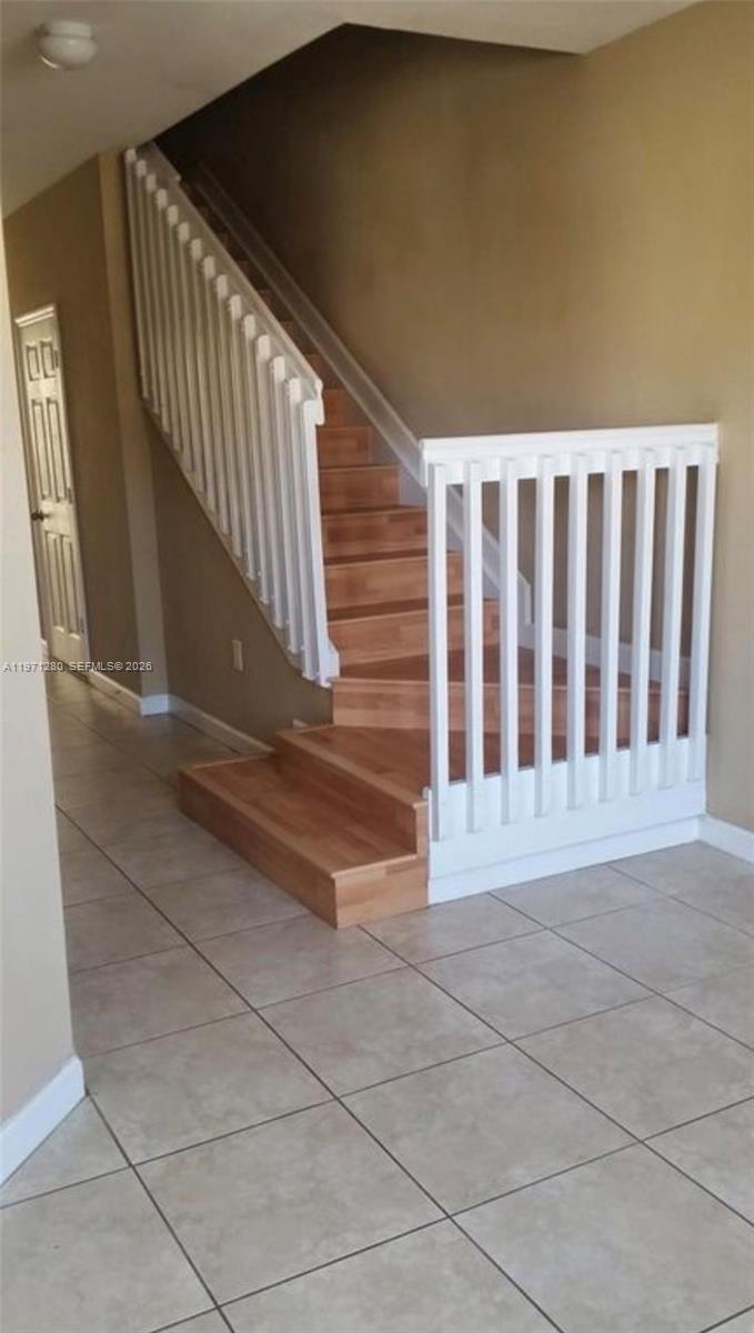 FIJI CONDO NO 2 - Residential