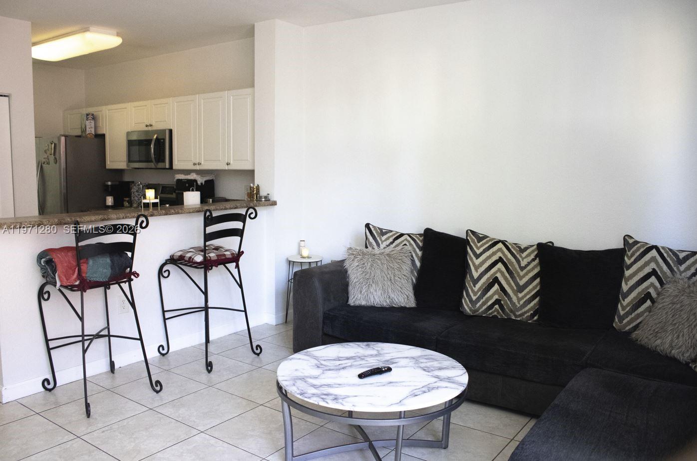 FIJI CONDO NO 2 - Residential
