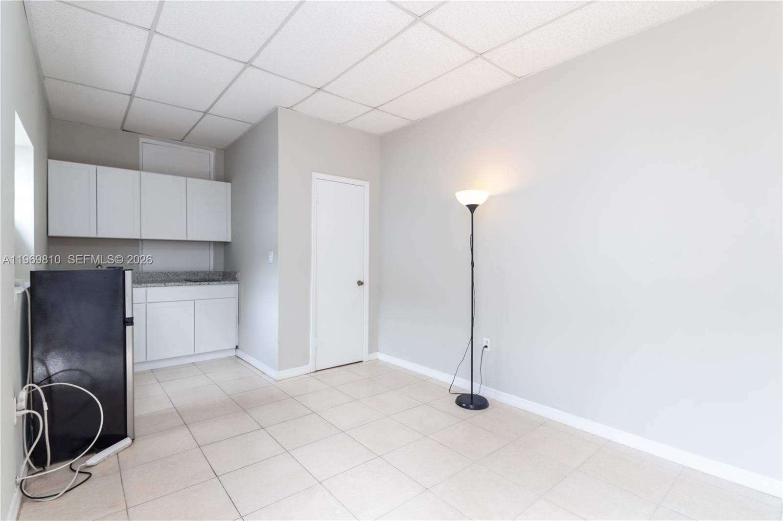 WESTERFIELD MANOR SEC 3 - Residential Lease