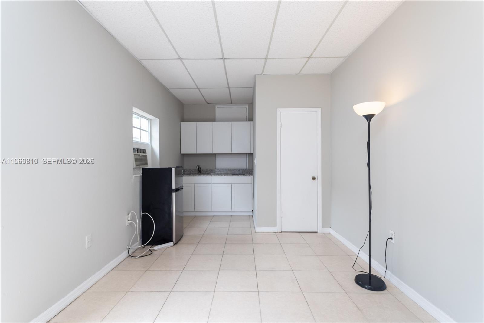 WESTERFIELD MANOR SEC 3 - Residential Lease