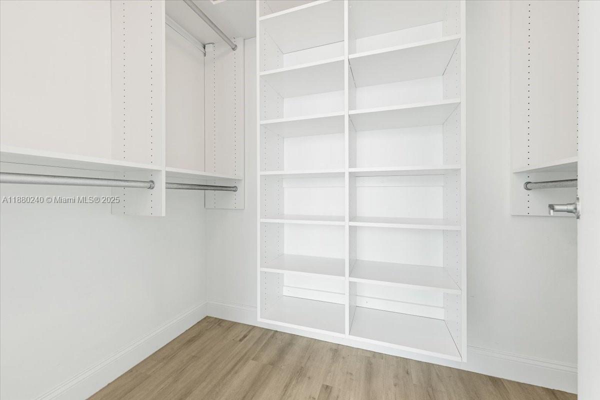 QUANTUM ON THE BAY CONDO - Residential