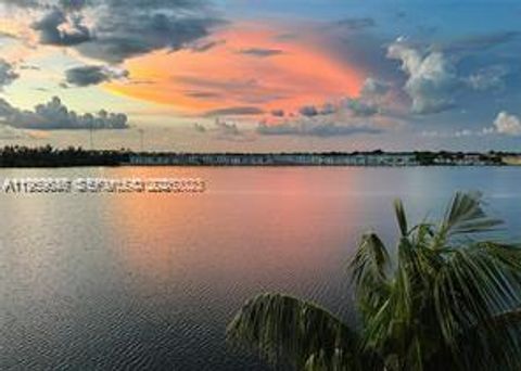 1075 NE Miami Gardens Dr 509 Miami FL 33179