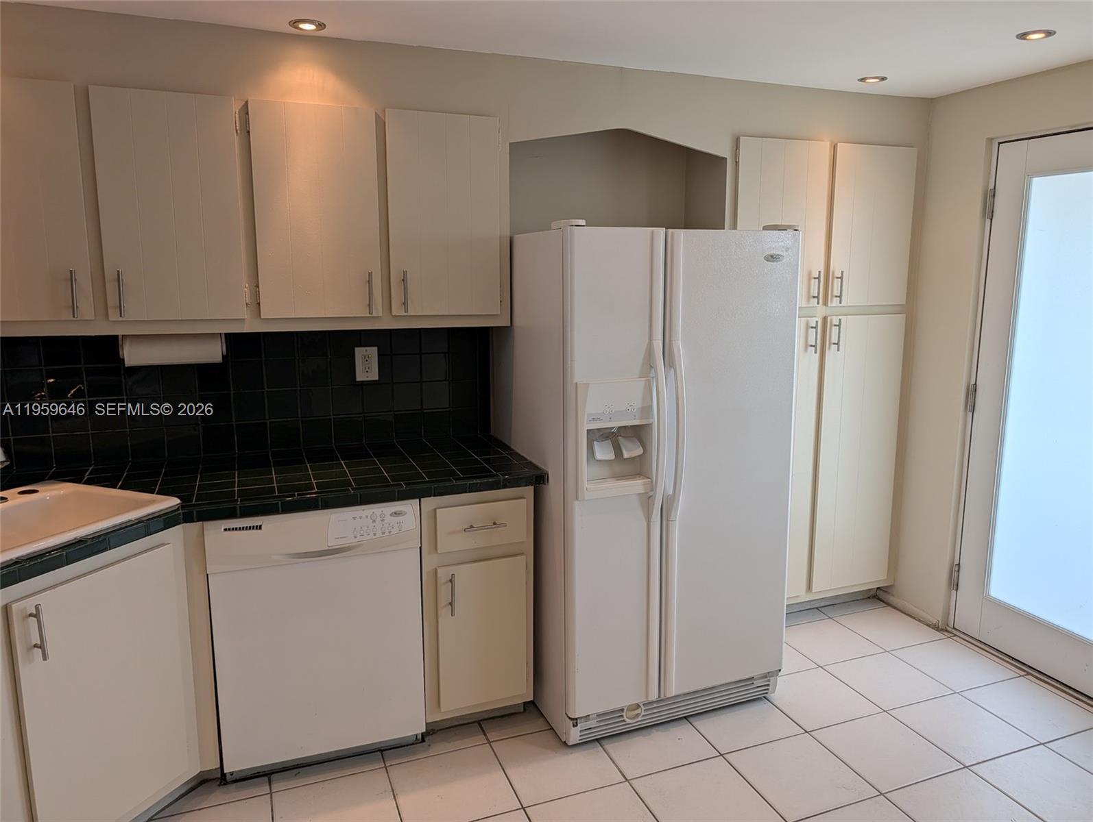 1075 NE Miami Gardens Dr 509