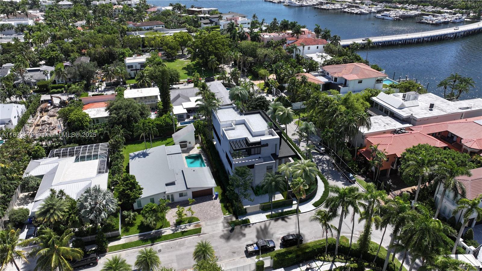 CRYSTAL BLUFF ADDN TO SIL - Residential
