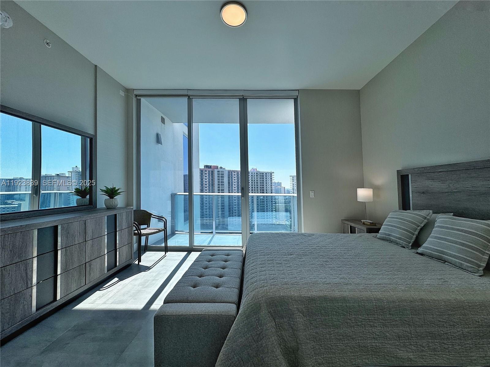 AURORA CONDO SUNNY ISLES - Residential Lease