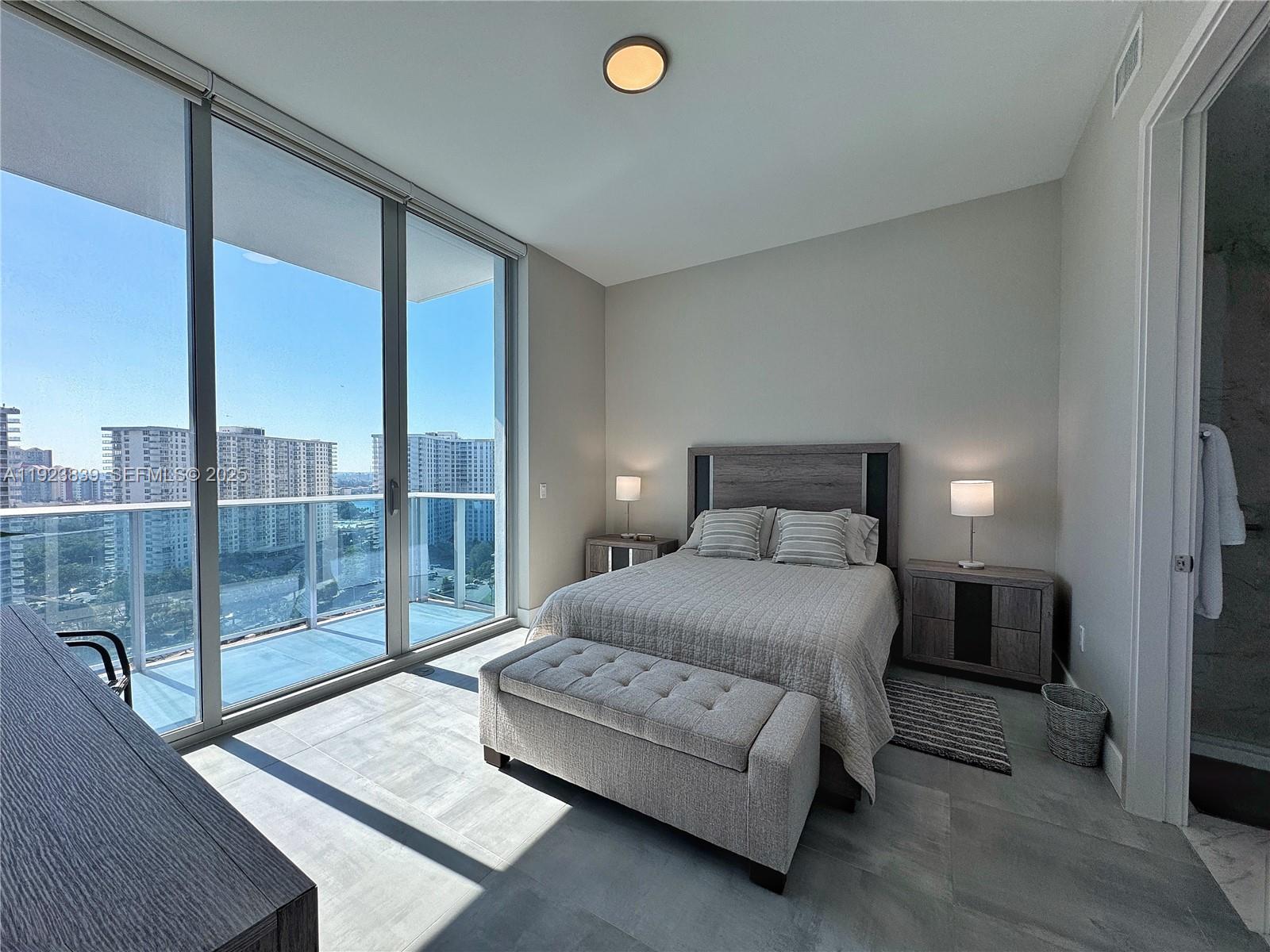 AURORA CONDO SUNNY ISLES - Residential Lease