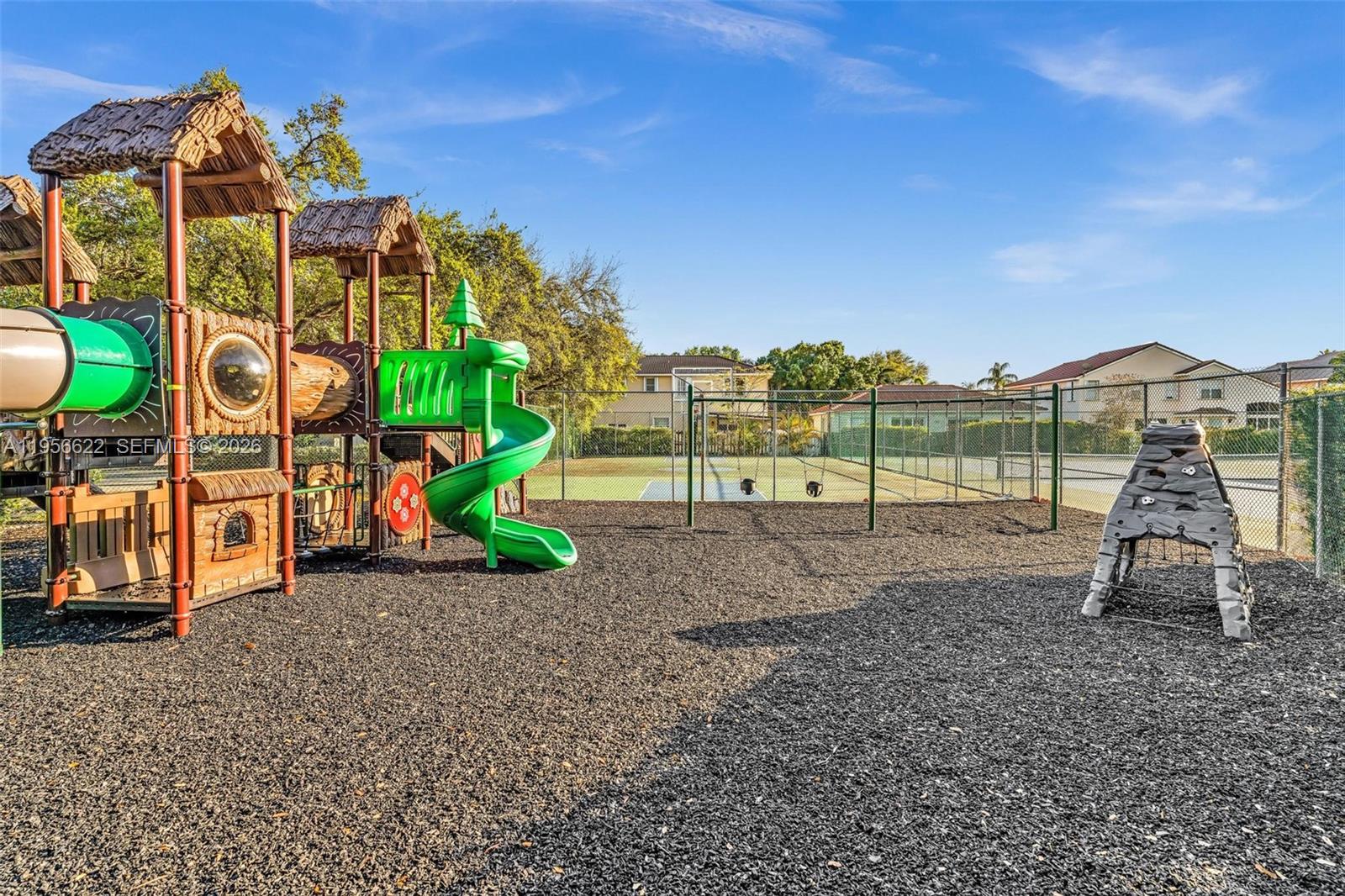 BANYAN OAKRIDGE PLAT - Residential