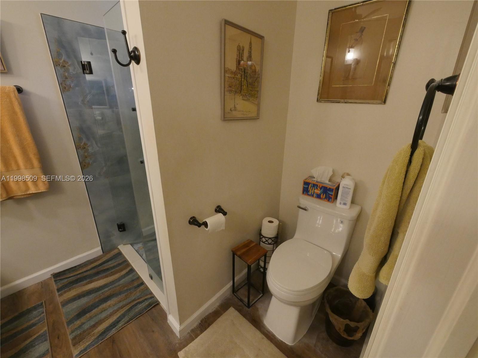 LAKES OF BOCA BARWOOD 1 - Residential