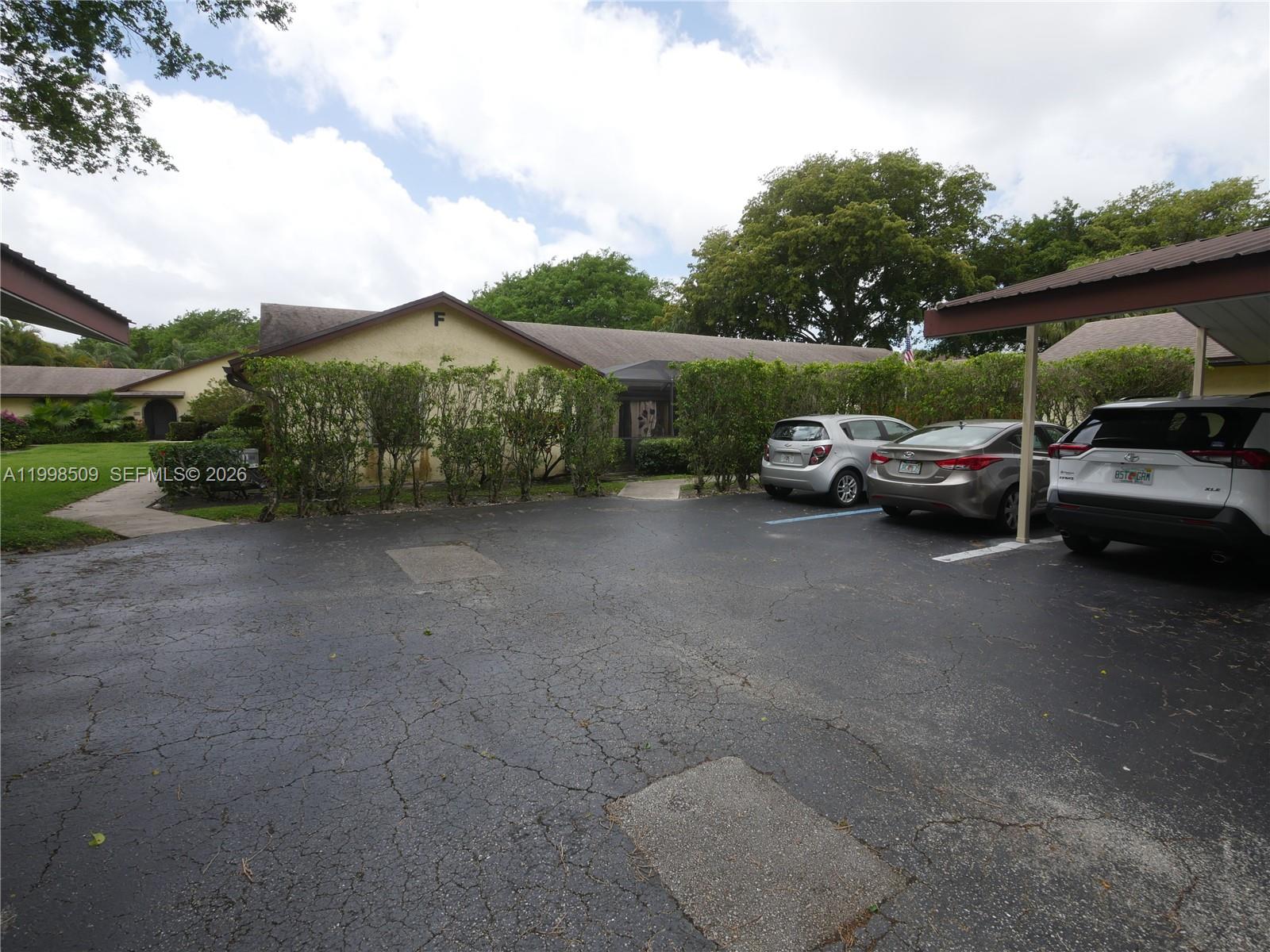 LAKES OF BOCA BARWOOD 1 - Residential