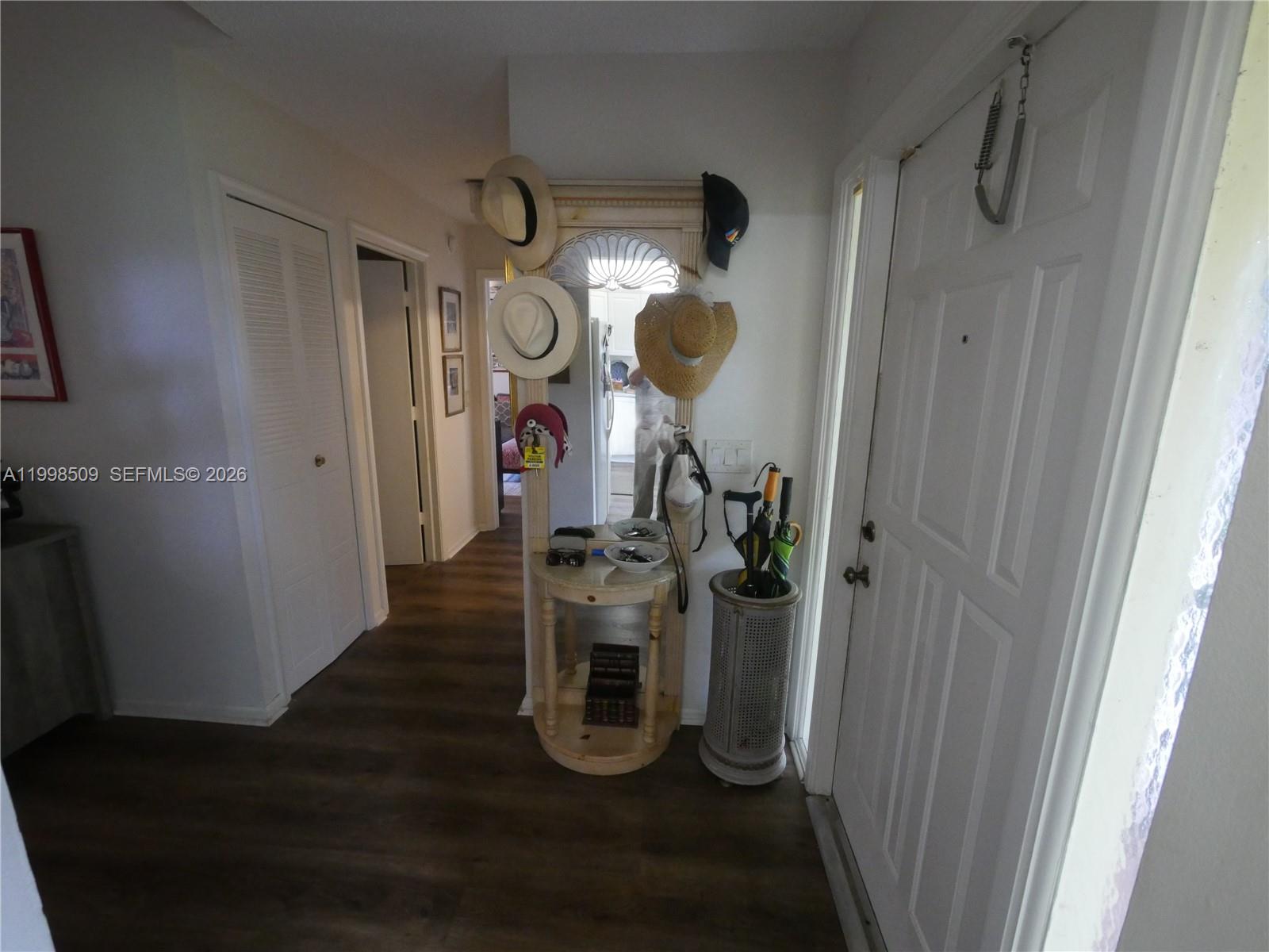 LAKES OF BOCA BARWOOD 1 - Residential