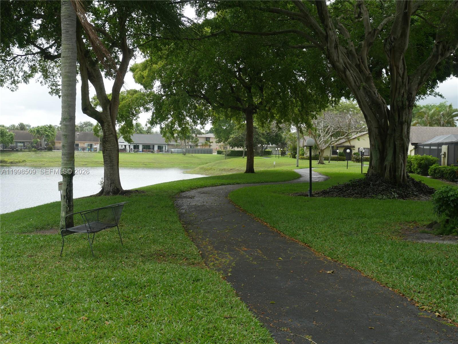 LAKES OF BOCA BARWOOD 1 - Residential