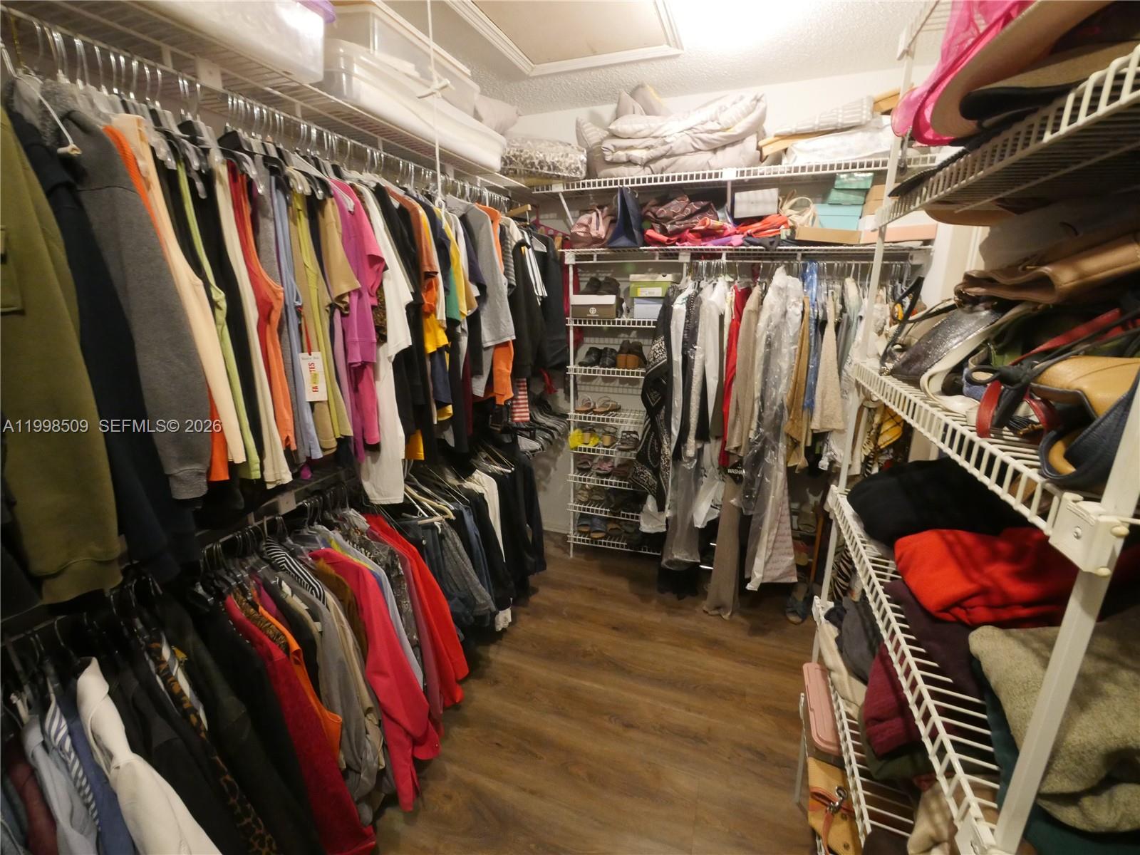 LAKES OF BOCA BARWOOD 1 - Residential