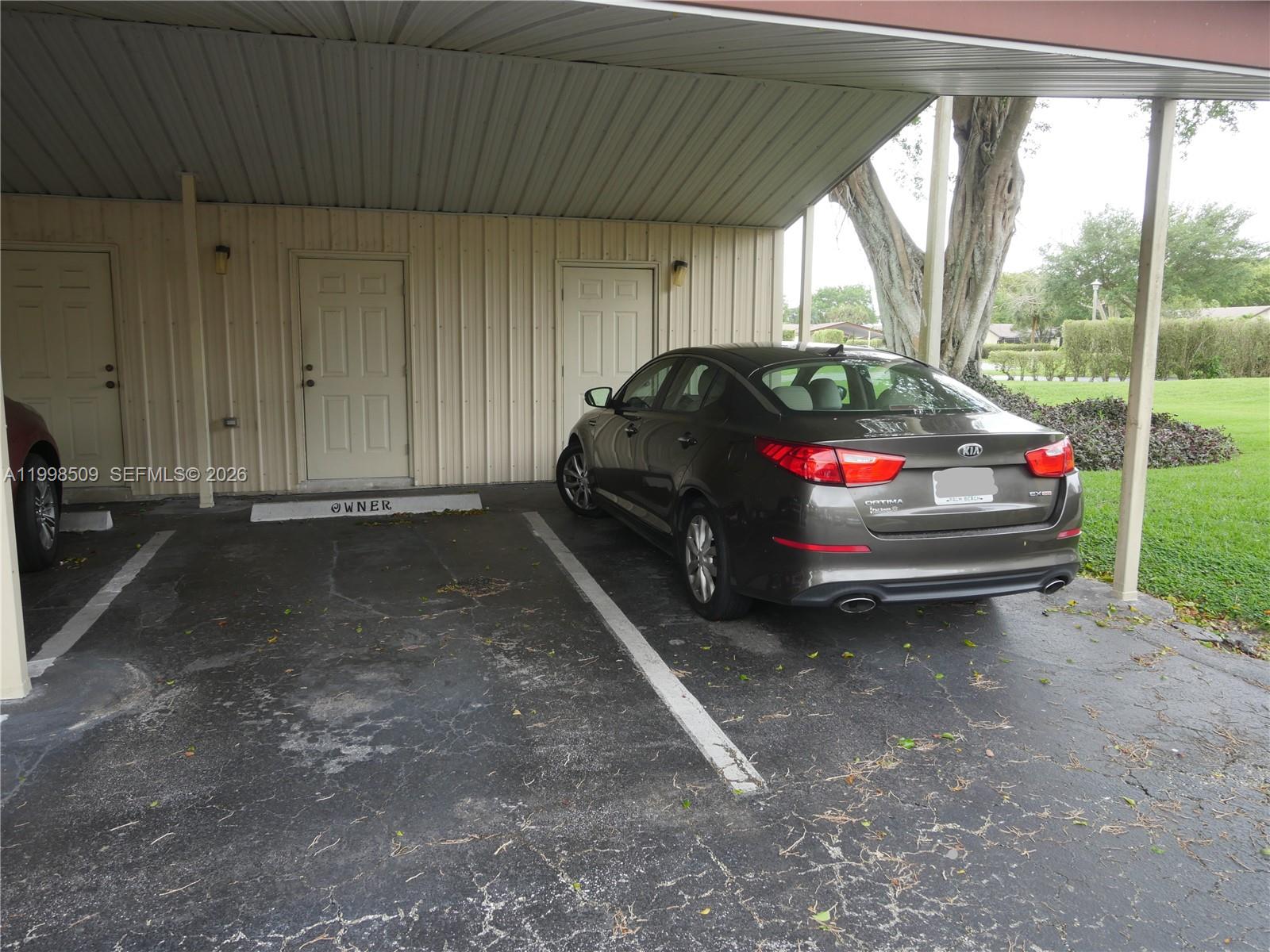 LAKES OF BOCA BARWOOD 1 - Residential