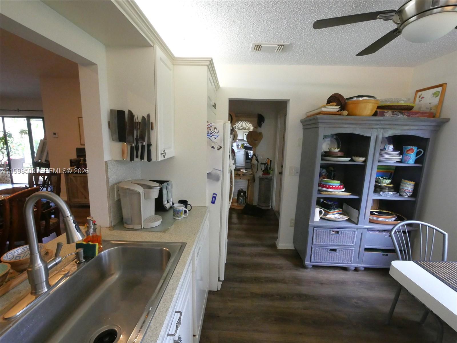 LAKES OF BOCA BARWOOD 1 - Residential