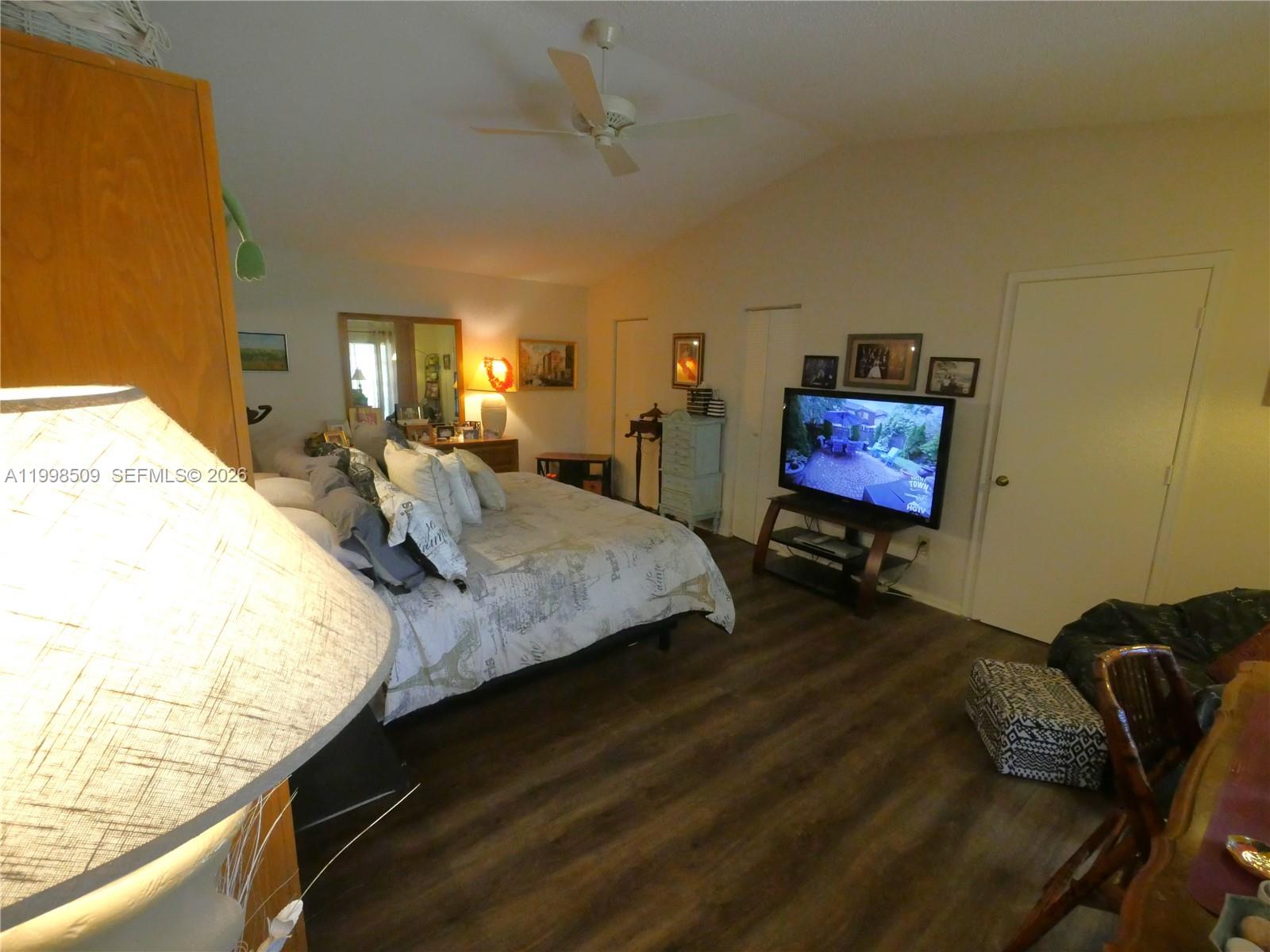 LAKES OF BOCA BARWOOD 1 - Residential